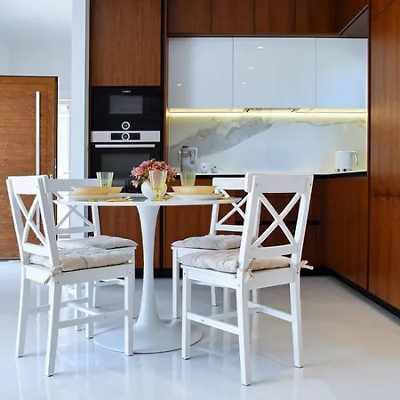 New!!! 2024 Marea With Xxl Sunny Terrace Poreč