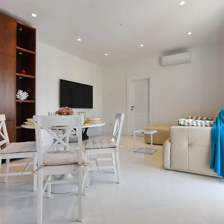 New!!! 2024 Marea With Xxl Sunny Terrace