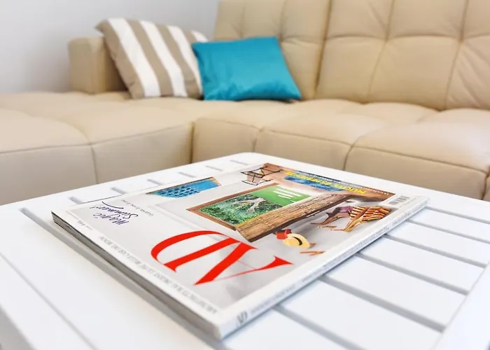 New!!! 2024 Marea With Xxl Sunny Terrace Apartment Poreč